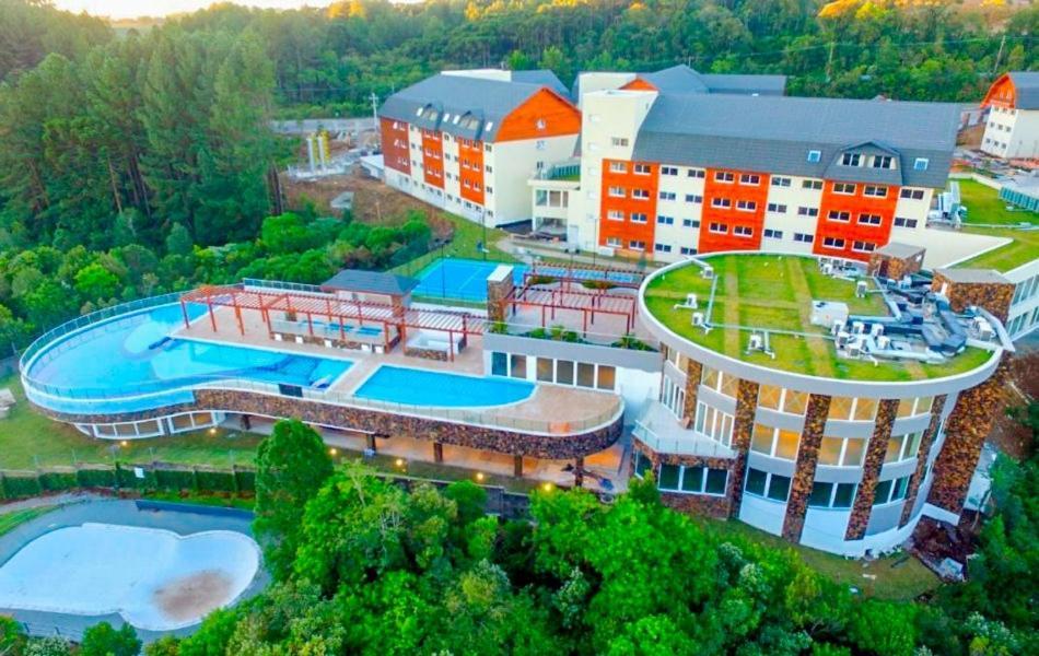 Golden Laghetto Resort Gramado Bagian luar foto